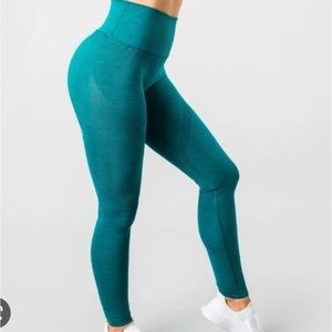 Alphalete Aero Teal Leggings